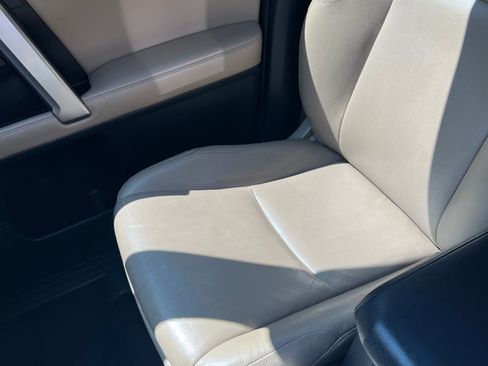 Used 2010 Toyota 4Runner Limited AWD/4WD image 14