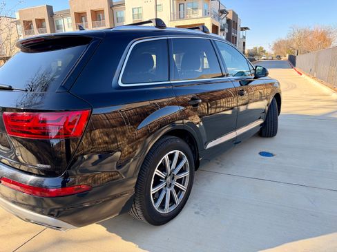 Used 2019 Audi Q7 3.0T Premium Plus w/ Premium Plus Package image 15