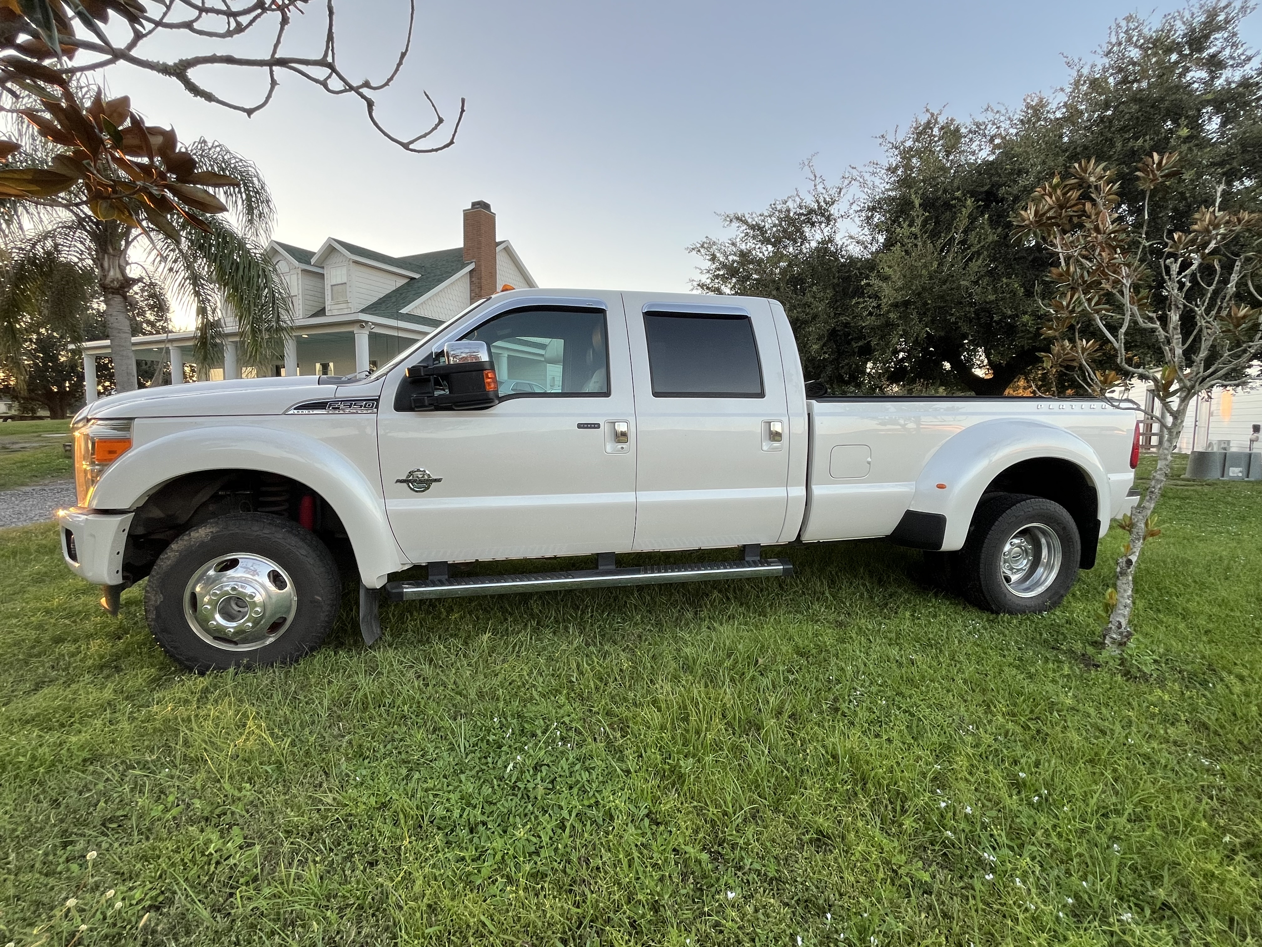 Used 2016 Ford F350 Platinum AWD/4WD image 1
