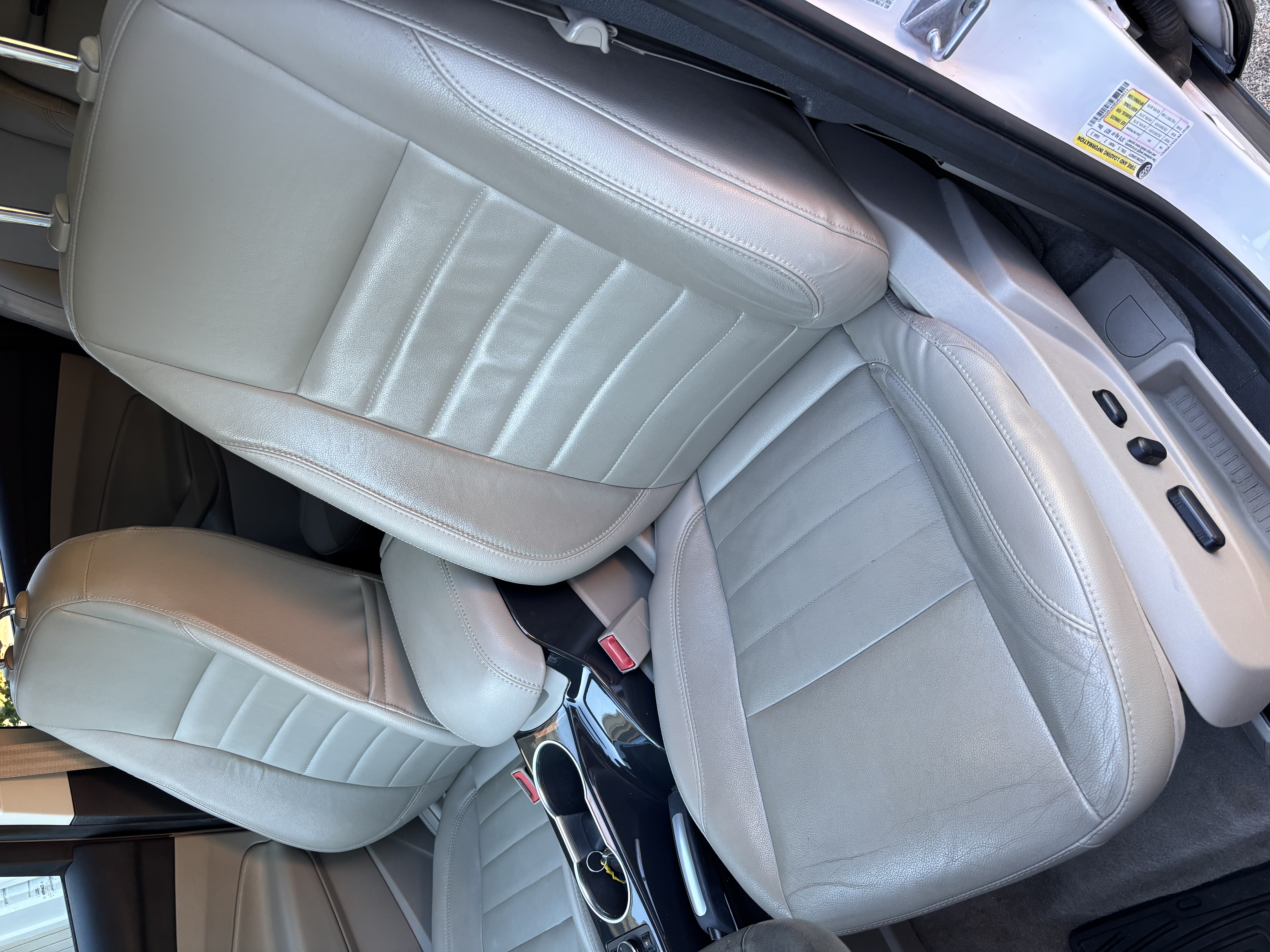 Used 2014 Ford Escape Titanium FWD image 22
