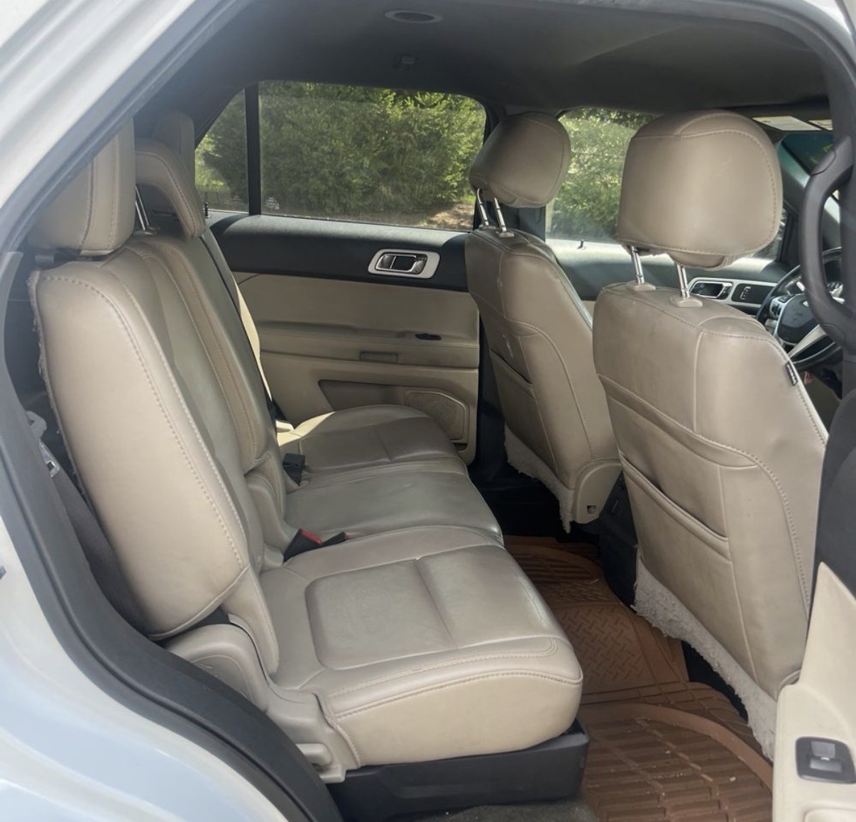 Used 2013 Ford Explorer XLT AWD/4WD image 16