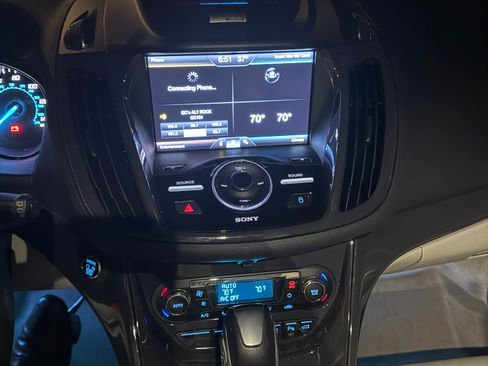 Used 2014 Ford Escape Titanium w/ Equipment Group 401A image 6