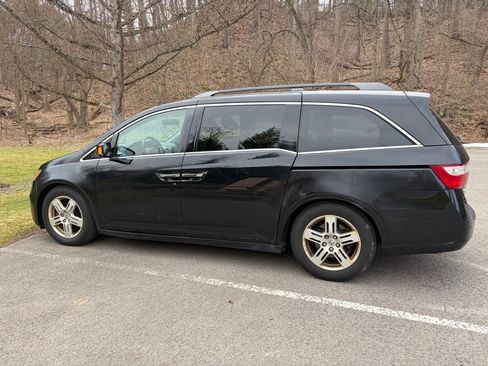 Used 2013 Honda Odyssey Touring image 13
