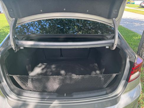 Used 2020 Hyundai Elantra Value Edition w/ Cargo Package (C1) image 14