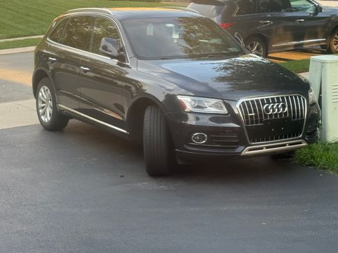 Used 2015 Audi Q5 2.0T Premium Plus w/ Technology Package AWD/4WD image 10