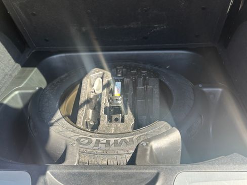 Used 2016 Jeep Grand Cherokee Summit image 16