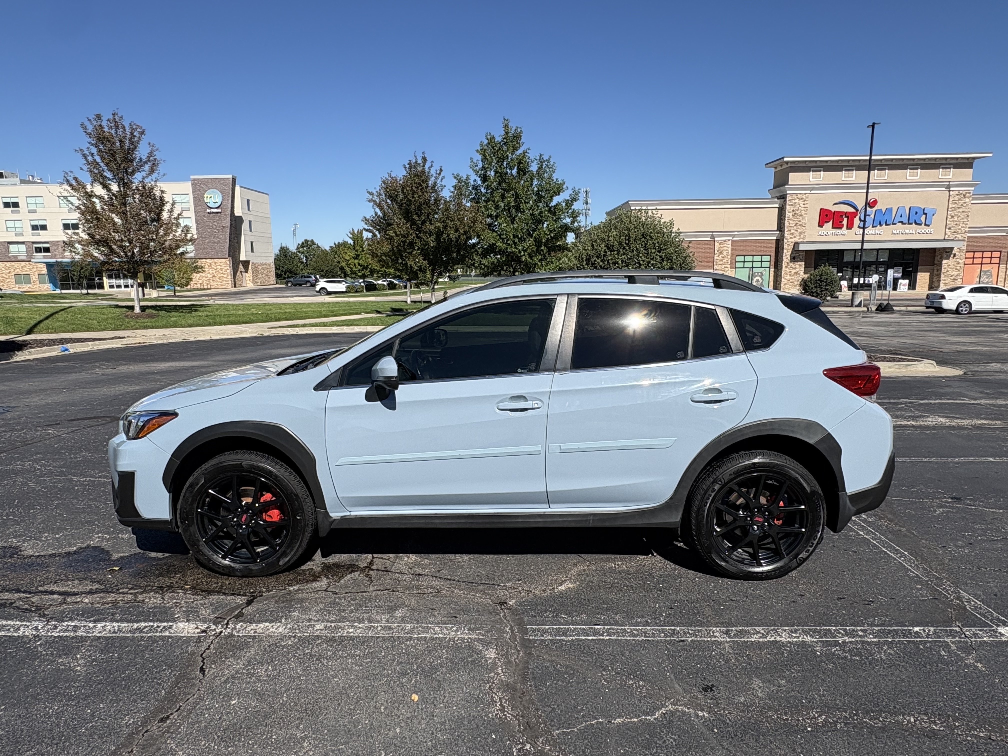 Used 2019 Subaru Crosstrek 2.0i Limited w/ Moonroof Package w/Navigation AWD/4WD image 25