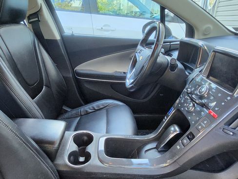 Used 2012 Chevrolet Volt Premium w/ Premium Trim Package image 16