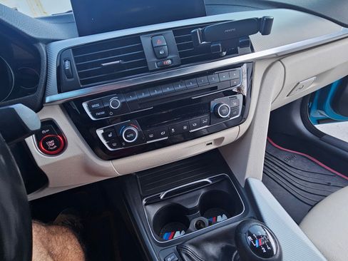 Used 2018 BMW 440i xDrive Coupe w/ M Sport Package image 21