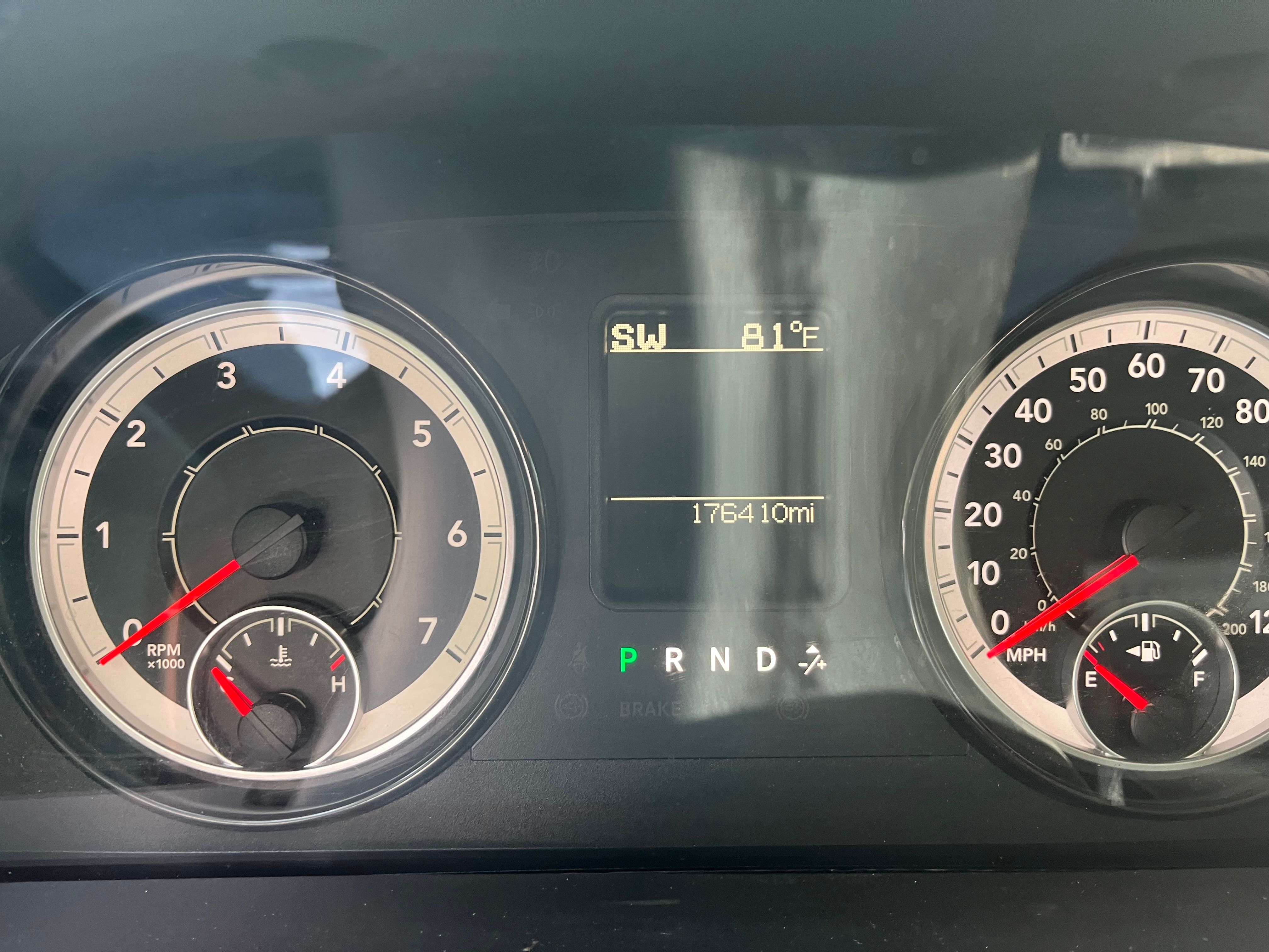 Used 2018 RAM 1500 Express w/ Express Value Package AWD/4WD image 15
