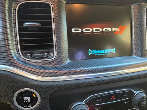 Used 2015 Dodge Charger SXT w/ Plus Group image 24