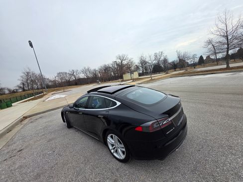 Used 2015 Tesla Model S P85D image 15