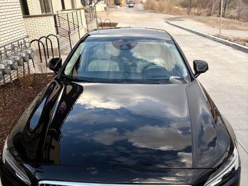 Used 2018 Volvo S90 T6 Inscription w/ Convenience Package image 4