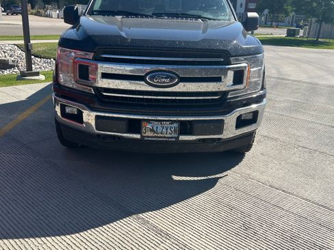 Used 2020 Ford F150 XLT w/ Trailer Tow Package image 4