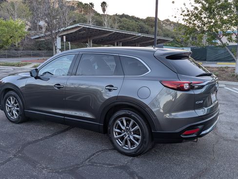 Used 2017 MAZDA CX-9 Touring image 10