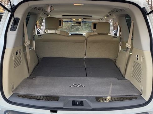 Used 2017 INFINITI QX80 2WD w/ Driver Assistance Package image 10
