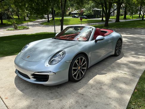 Used 2014 Porsche 911 Carrera S RWD image 1