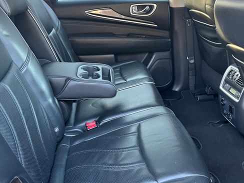 Used 2017 INFINITI QX60 Luxe w/ Premium Plus Package AWD/4WD image 10