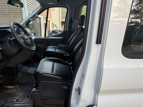 Used 2020 Ford Transit 250 Medium Roof RWD image 23