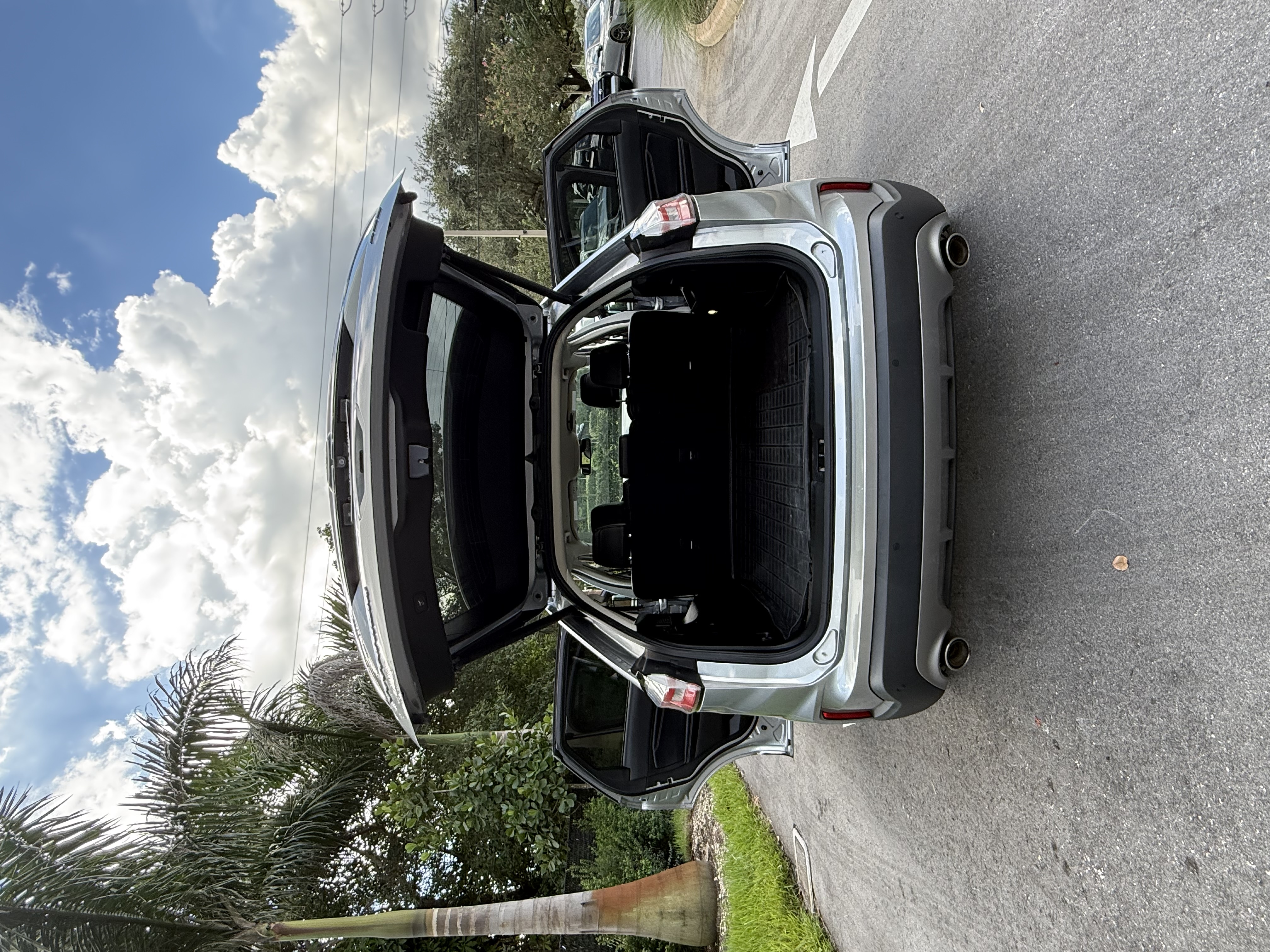 Used 2023 Ford Edge Titanium AWD/4WD image 11