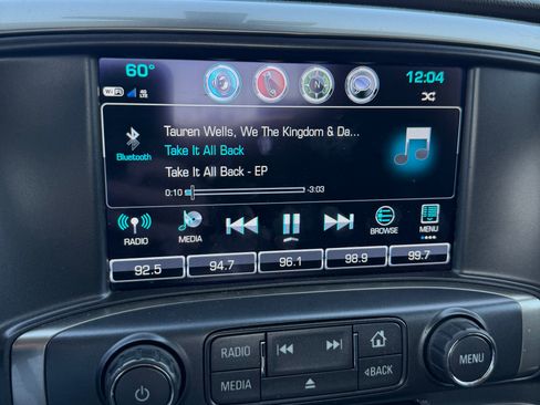 Used 2018 Chevrolet Silverado 1500 LT w/ Texas Edition image 15