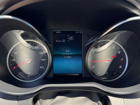 Used 2019 Mercedes-Benz C 300 Sedan image 27