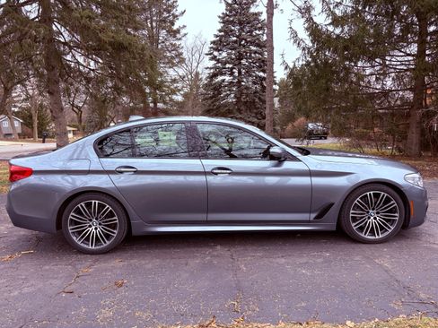 Used 2018 BMW 540i xDrive image 9