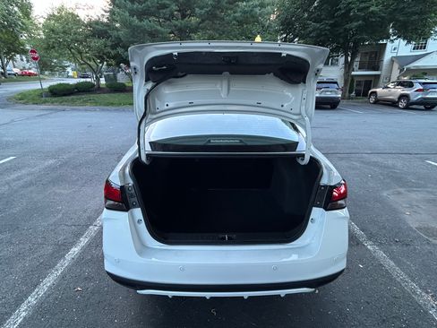 Used 2023 Nissan Versa S w/ Trunk Package FWD image 15