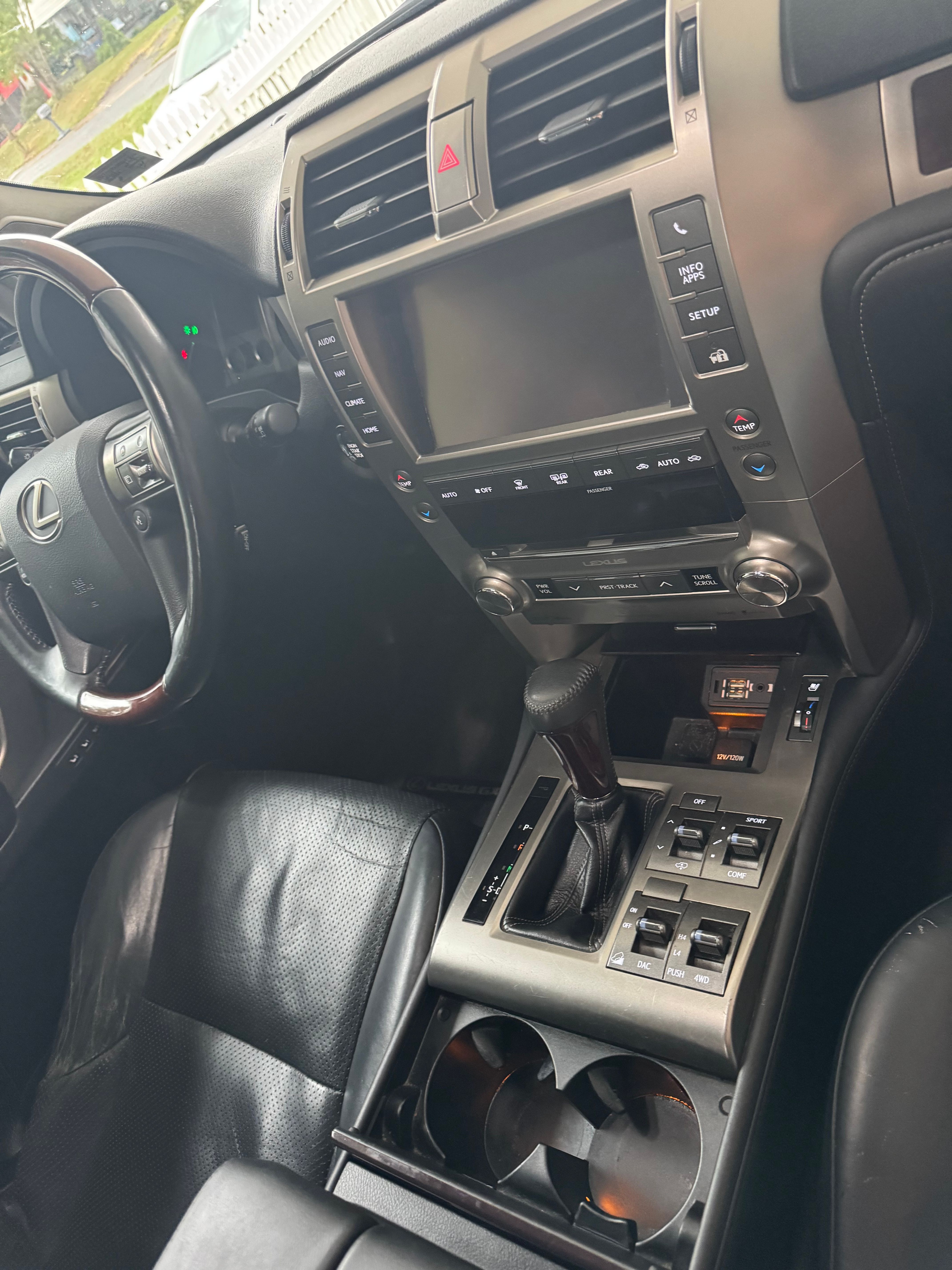 Used 2014 Lexus GX 460 Luxury AWD/4WD image 23