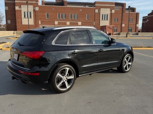 Used 2015 Audi Q5 3.0T Premium Plus w/ Technology Package image 2