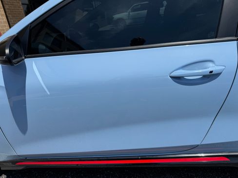 Used 2020 Hyundai Veloster N w/ Performance Package FWD image 5