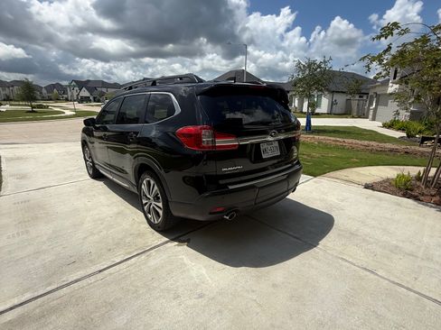 Used 2022 Subaru Ascent Limited w/ Technology Package AWD/4WD image 6