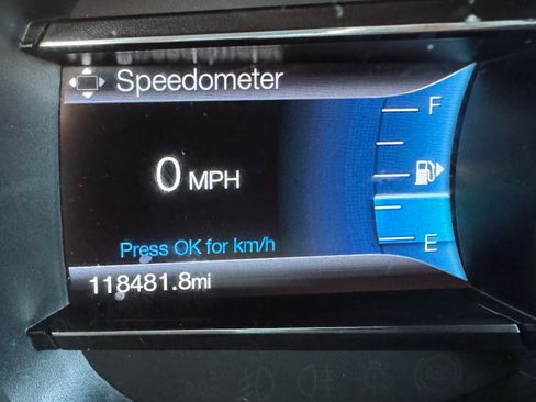 Used 2016 Ford Explorer XLT w/ Equipment Group 202A image 18