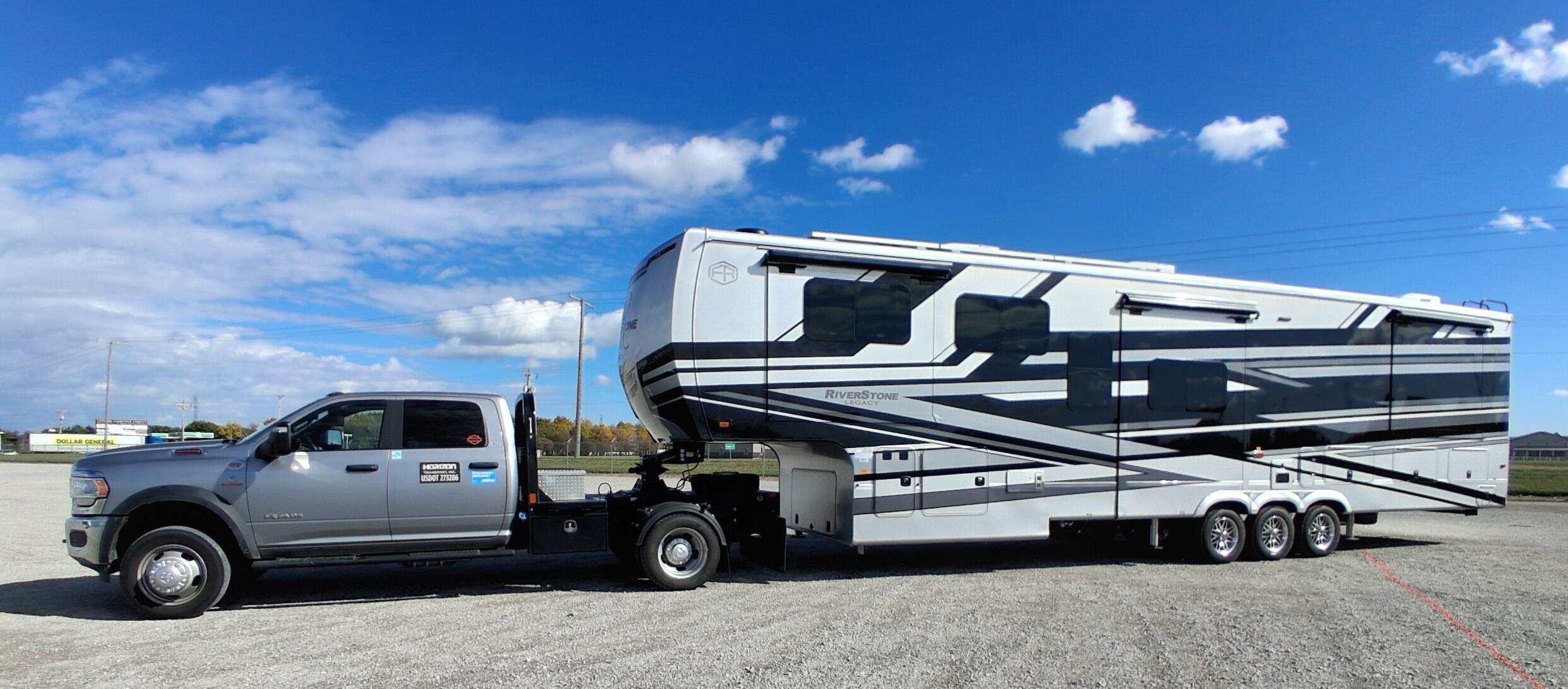 Used 2024 RAM 4500 SLT w/ Quick Order Package 2YG SLT AWD/4WD image 25