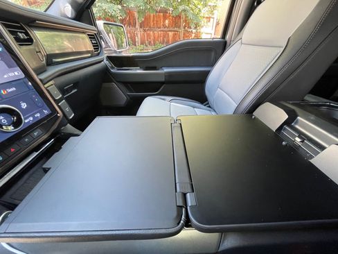 Used 2022 Ford F150 Lightning Lariat w/ Equipment Group 511A High image 18