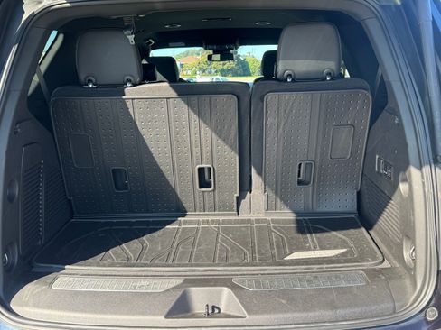 Used 2023 Chevrolet Tahoe RST w/ RST Performance Edition image 12