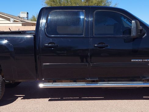 Used 2013 Chevrolet Silverado 2500 LTZ w/ LPO, Protection Package image 10