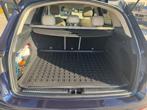 Used 2019 Mercedes-Benz GLC 300 image 11