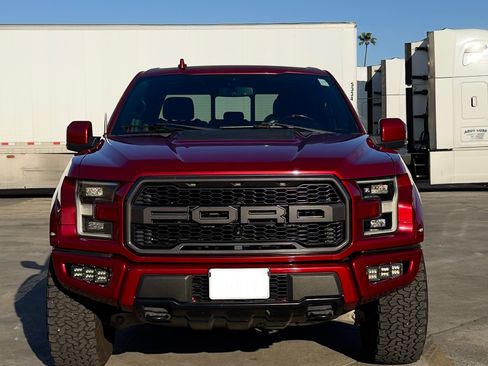 Used 2019 Ford F150 Raptor w/ Equipment Group 802A Luxury AWD/4WD image 5