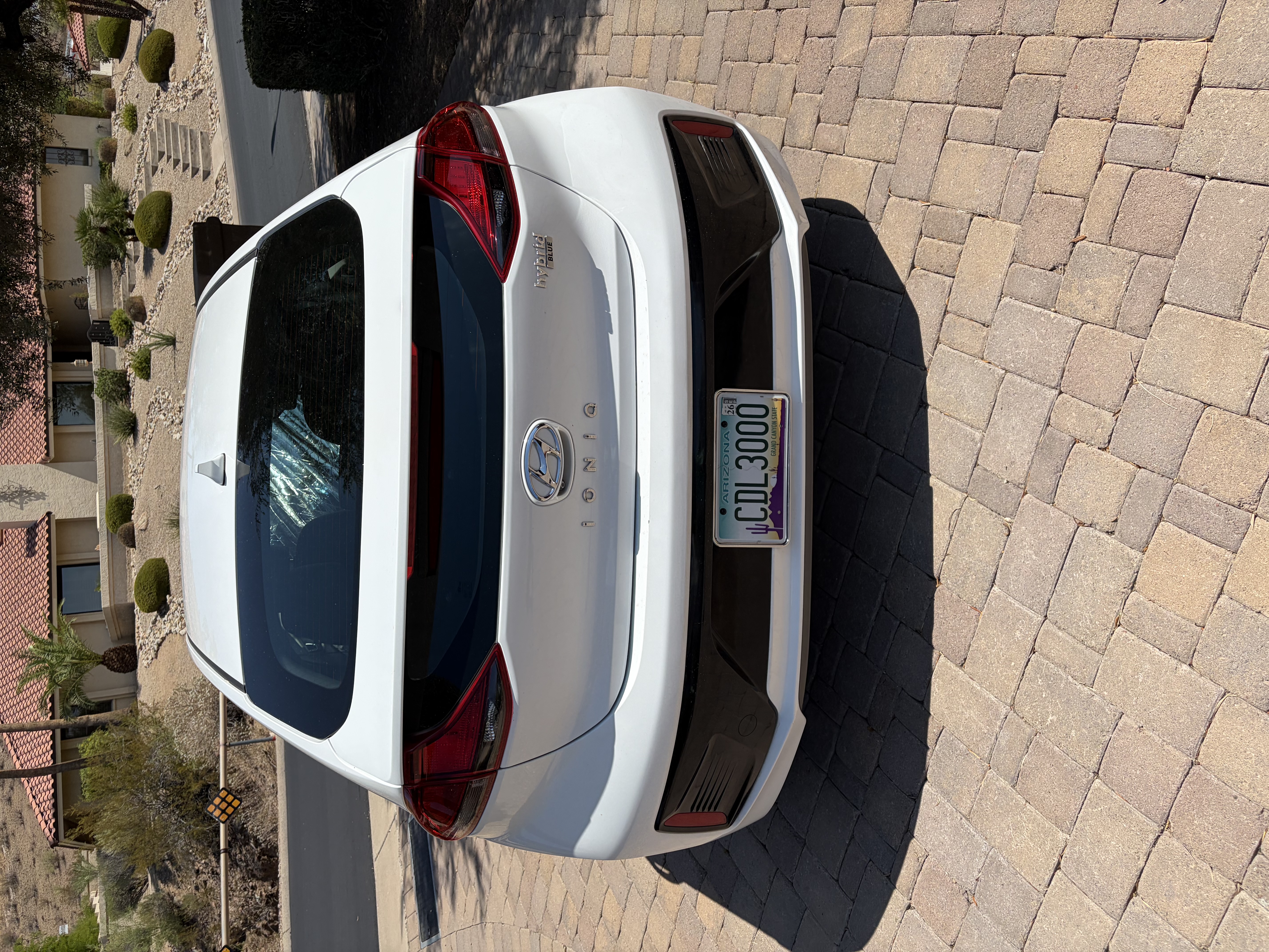 Used 2017 Hyundai Ioniq Blue FWD image 18