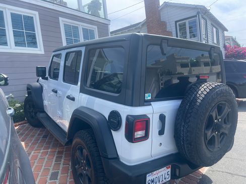 Used 2018 Jeep Wrangler Unlimited Sport S image 5