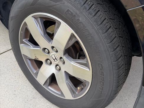 Used 2012 Honda Pilot Touring image 16