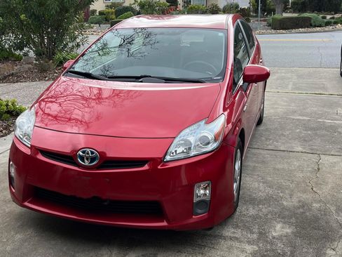 Used 2011 Toyota Prius Two image 6