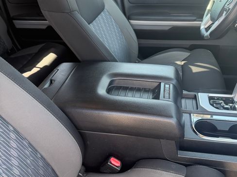 Used 2018 Toyota Tundra SR5 w/ TRD Off Road Package image 18