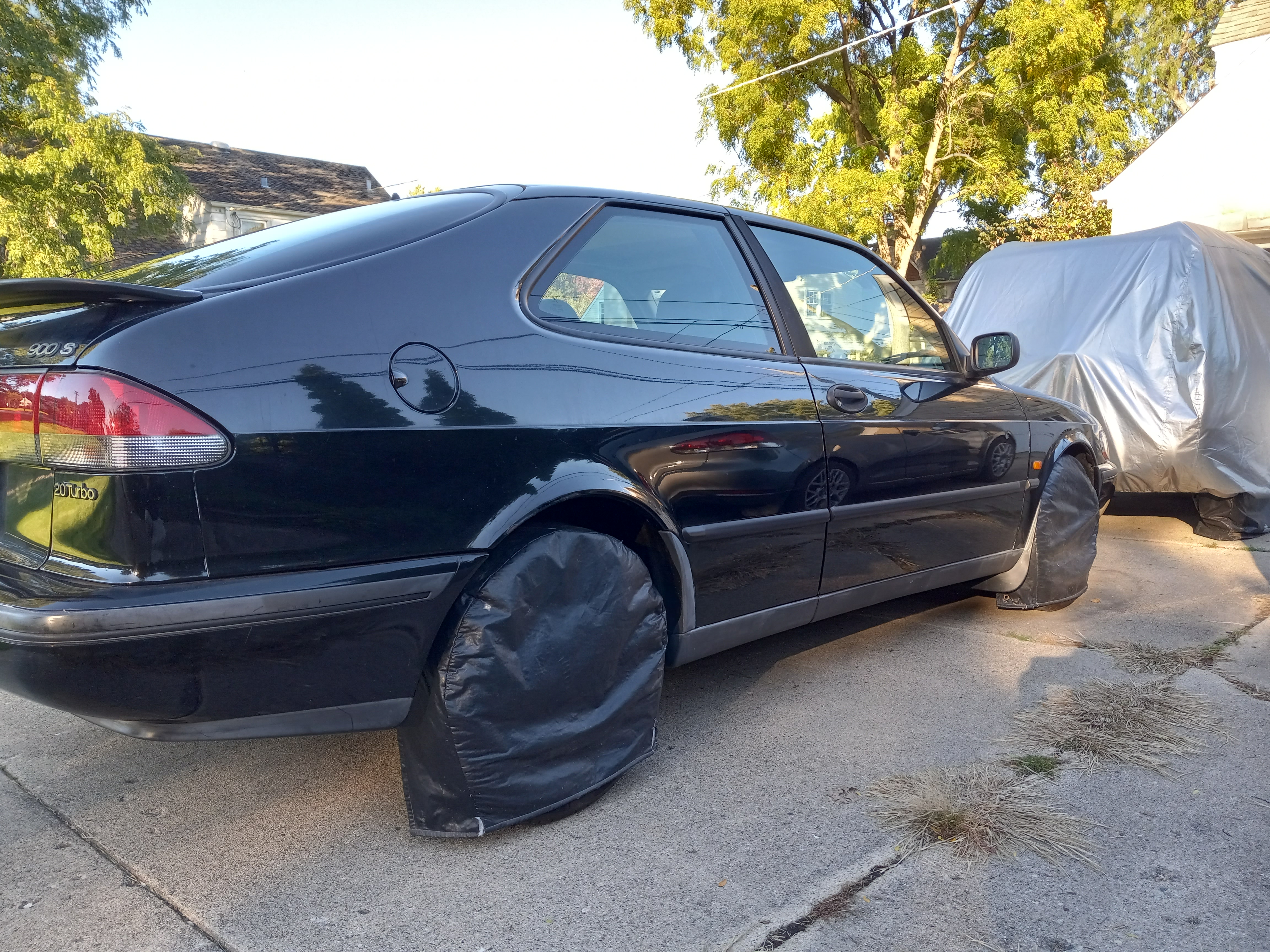 Used 1998 Saab 900 S FWD image 25