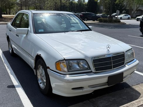 Used 1999 Mercedes-Benz C 230 image 2