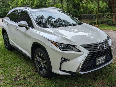 Used 2017 Lexus RX 350 FWD w/ Premium Package image 10