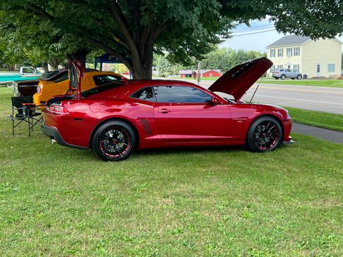 Used 2014 Chevrolet Camaro SS w/ RS Package image 6