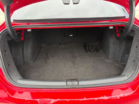 Used 2014 Volkswagen Jetta SE FWD image 11
