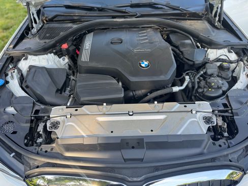 Used 2019 BMW 330i xDrive Sedan w/ Convenience Package AWD/4WD image 15